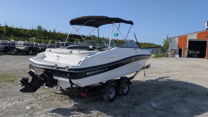 2012 Rinker Captiva 216 Photo 8 of 23