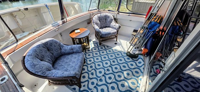 1977 Mainship 34 Trawler Photo 8 of 30