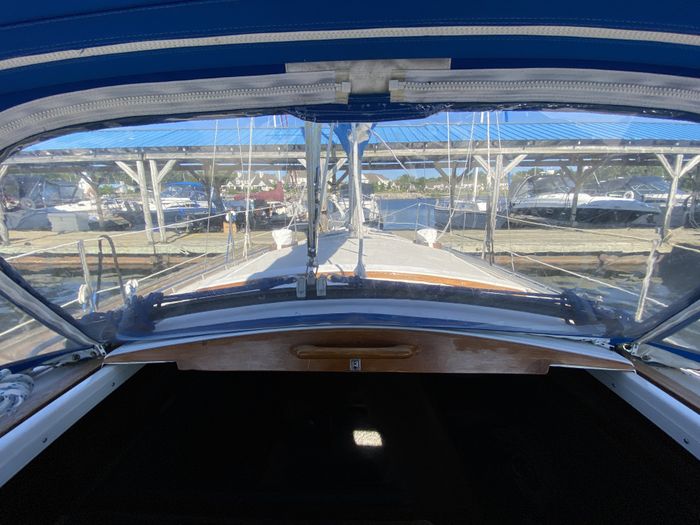 1984 Catalina Photo 28 of 69