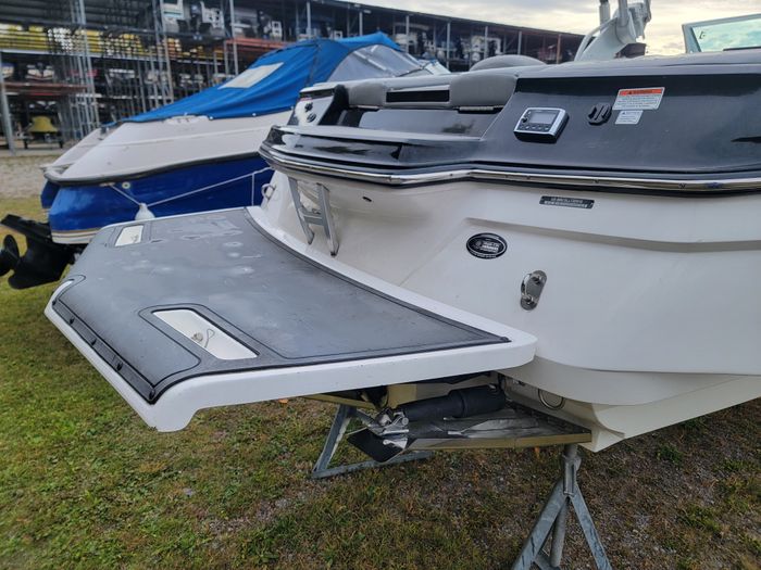 2016 Mastercraft X-STAR Photo 3 sur 10