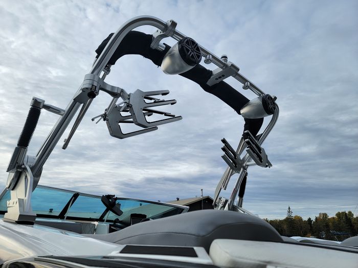 2016 Mastercraft X-STAR Photo 9 sur 10