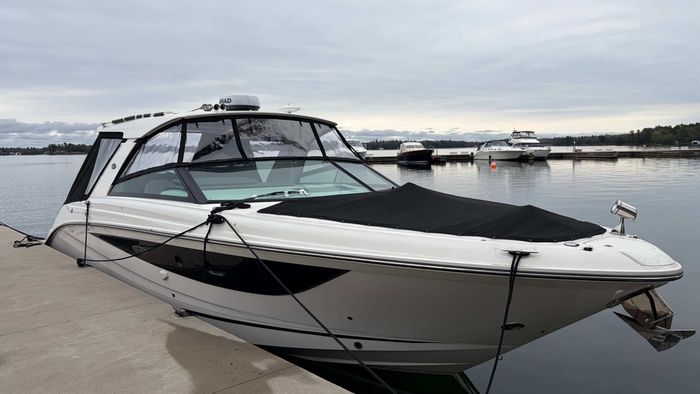 2025 Sea Ray 400 SLX Photo 3 sur 26