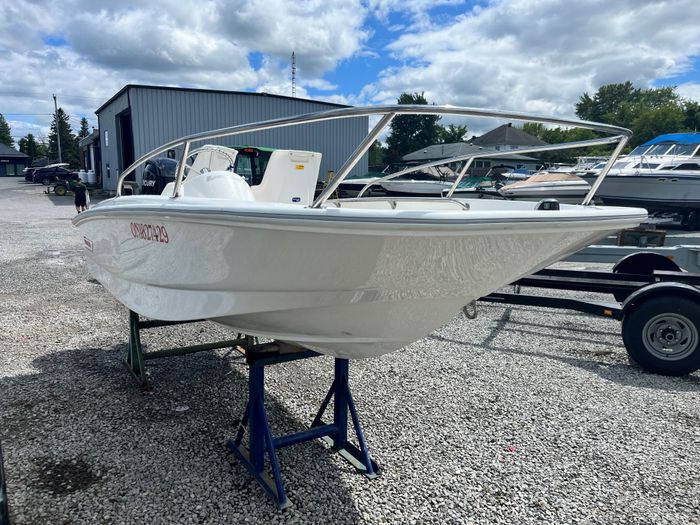 2009 Boston Whaler 130SS Photo 2 of 9