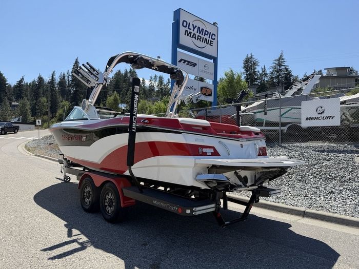 2019 MasterCraft XT23 Photo 9 sur 34