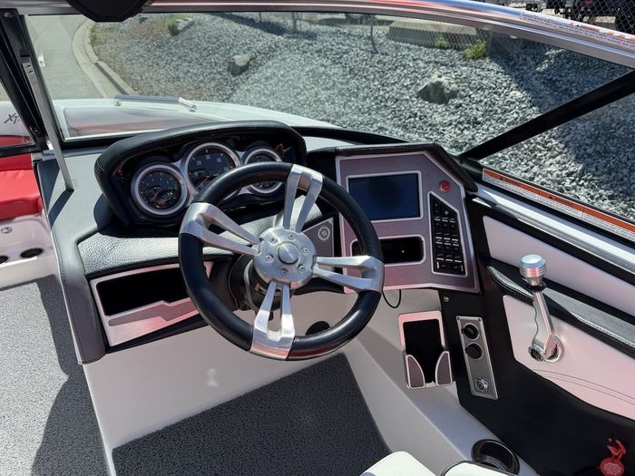 2019 MasterCraft XT23 Photo 21 sur 34