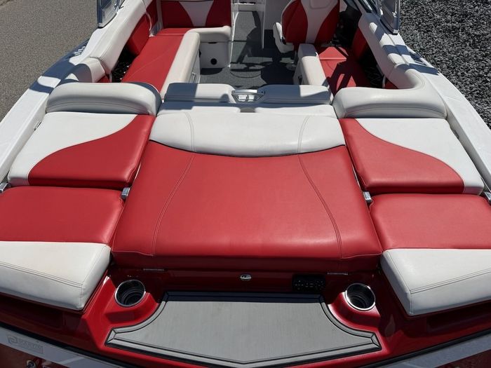 2019 MasterCraft XT23 Photo 10 sur 34