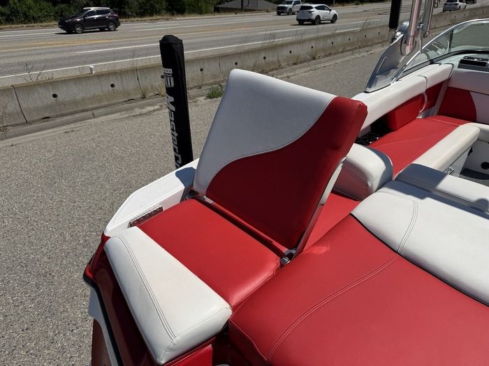 2019 MasterCraft XT23 Photo 31 sur 34