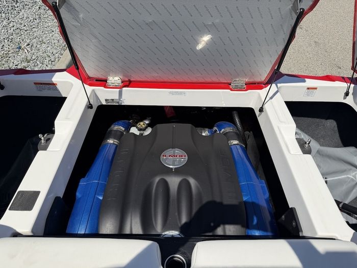 2019 MasterCraft XT23 Photo 32 sur 34