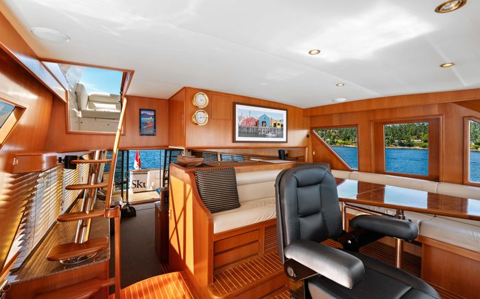 2001 Ocean Alexander 520 Pilothouse Photo 24 of 24
