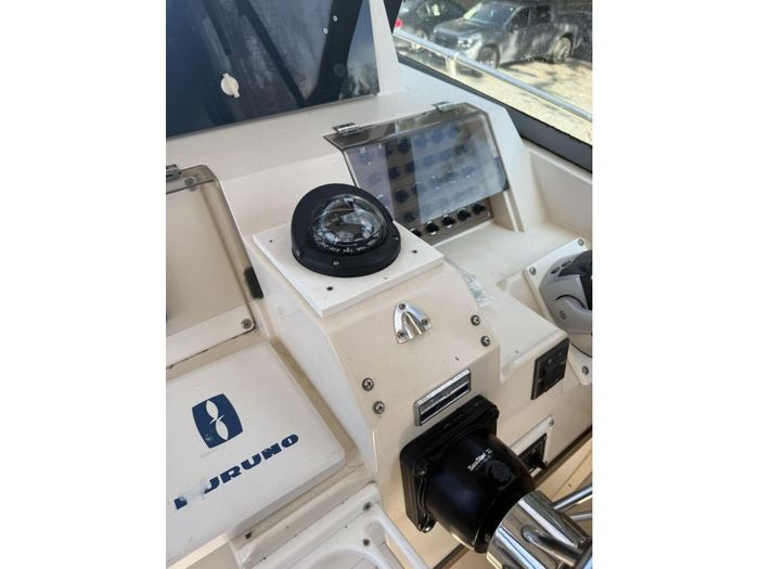 1991 Grady-White 28 Marlin Photo 8 of 16