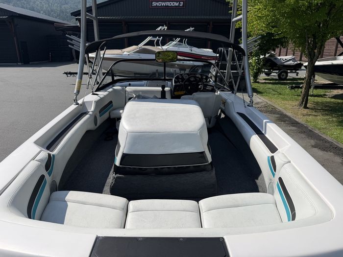 1995 Correct Craft Ski Nautique Photo 10 of 11