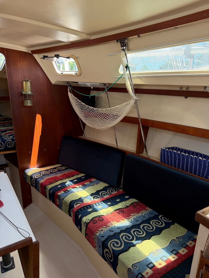 1990 Catalina 28 Photo 9 sur 16