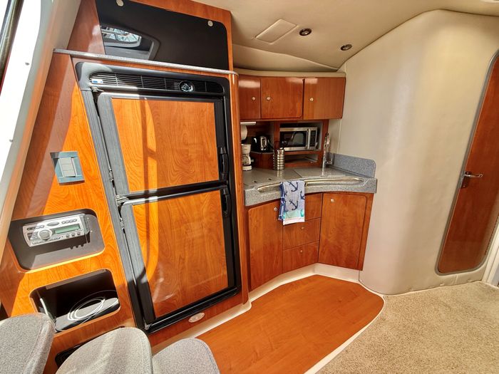 2005 Larson 370 Cabrio Photo 40 sur 64
