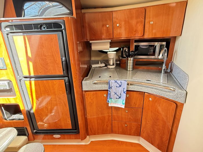2005 Larson 370 Cabrio Photo 41 sur 64