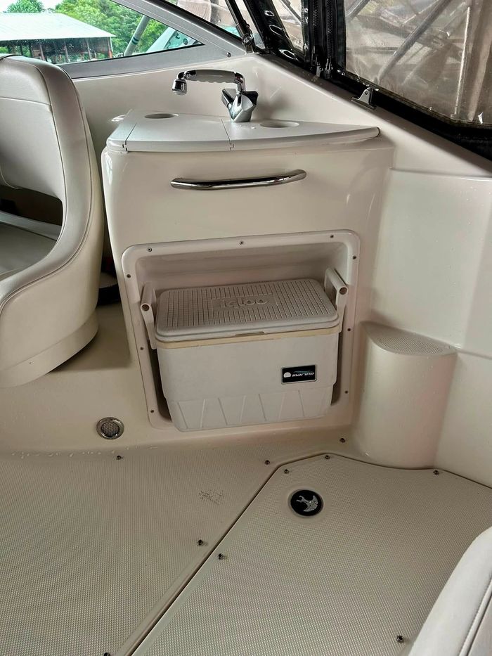 2009 Maxum 2500 SE Photo 10 of 27