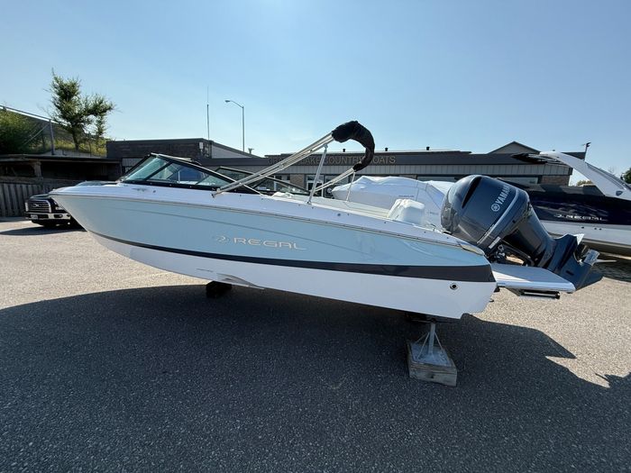 2027 Regal LX2 Photo 33 sur 34