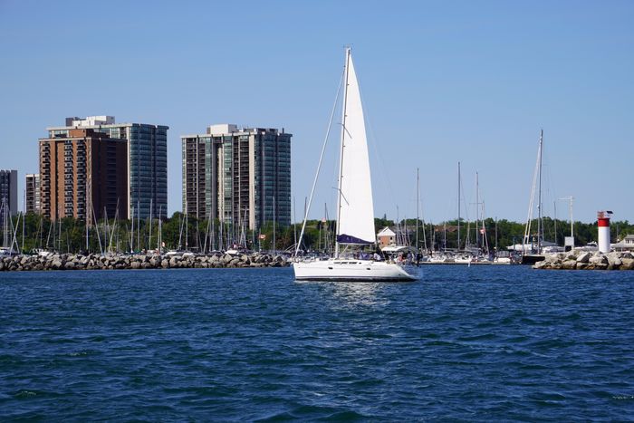 2007 Jeanneau Sun Odyssey 45 Photo 7 of 45