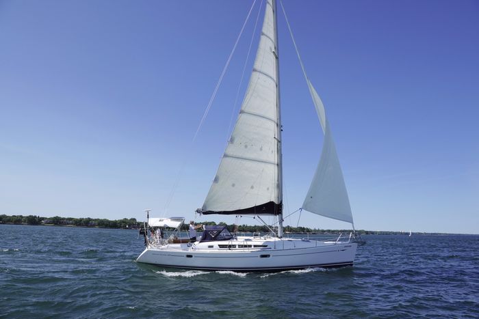 2007 Jeanneau Sun Odyssey 45 Photo 5 of 45