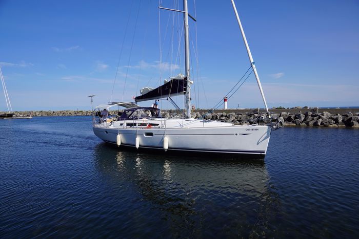 2007 Jeanneau Sun Odyssey 45 Photo 8 of 45