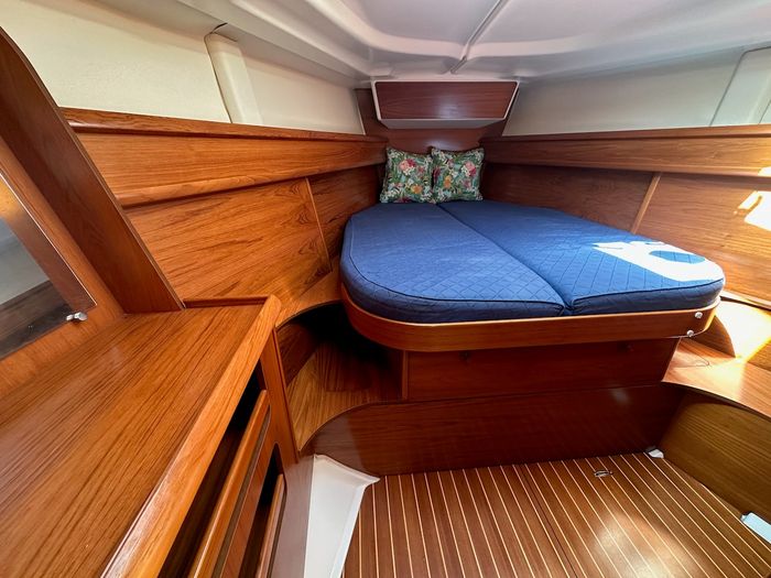 2007 Jeanneau Sun Odyssey 45 Photo 23 of 45
