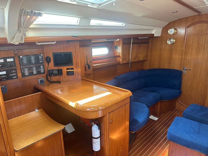 2007 Jeanneau Sun Odyssey 45 Photo 13 of 45