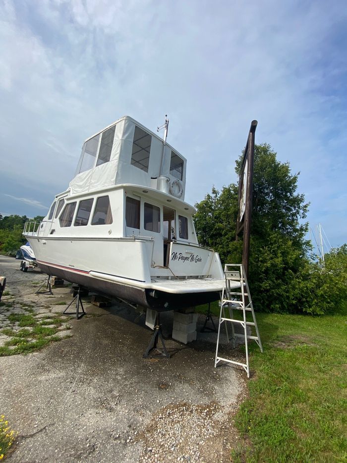 2012 Custom 390 Trawler Photo 6 of 31