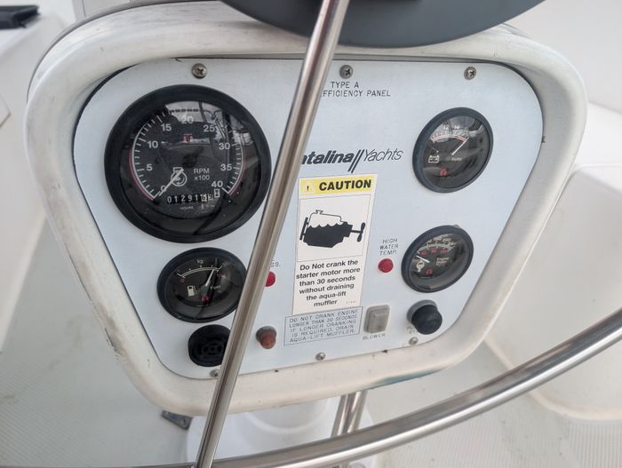 1999 Catalina 36 mk II Photo 15 of 40