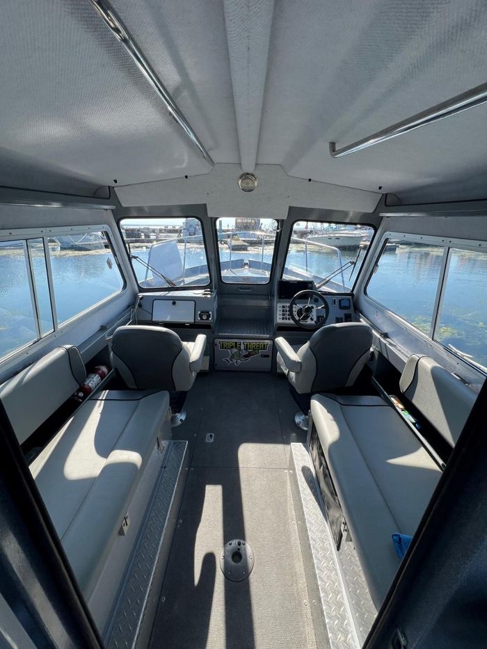 2021 KingFisher 2425 Escape HT Photo 6 of 25