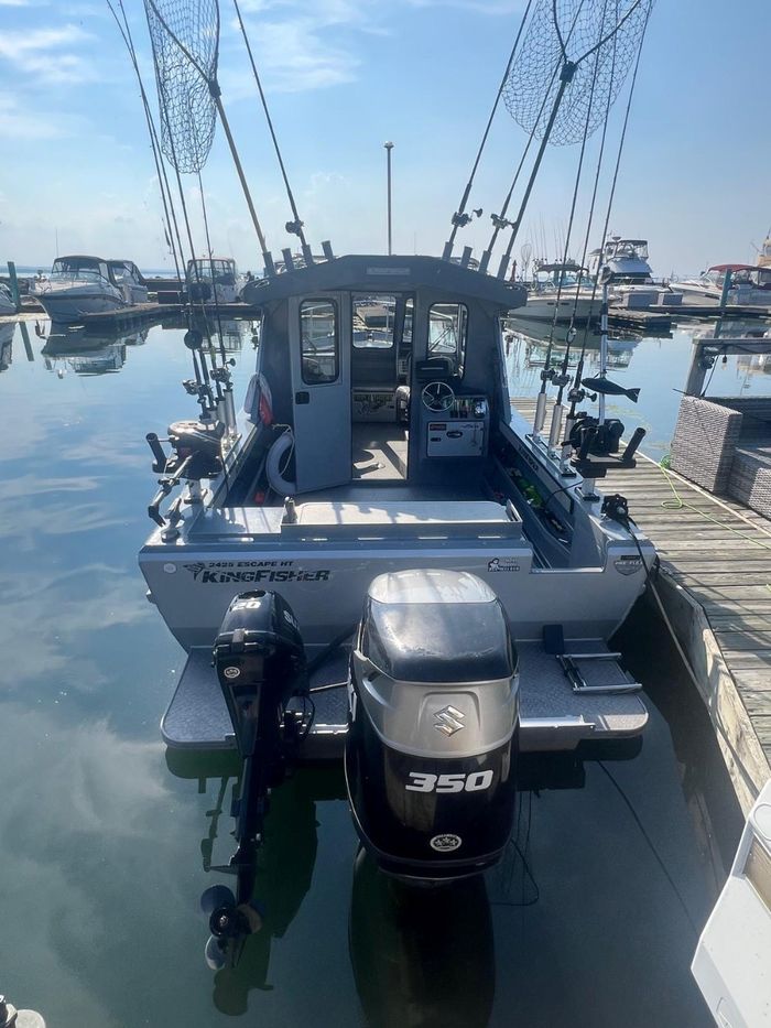 2021 KingFisher 2425 Escape HT Photo 16 of 25