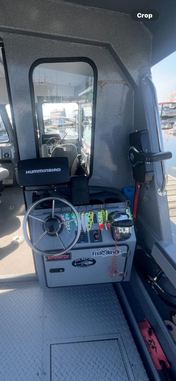 2021 KingFisher 2425 Escape HT Photo 25 of 25