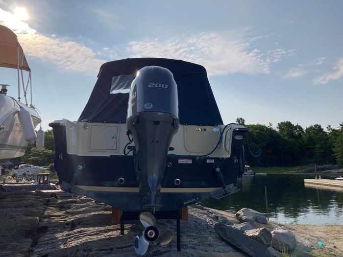 2021 Rossiter R20 w/ 200HP YAMAHA Photo 3 of 20