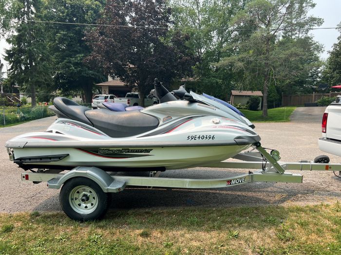 2004 Yamaha 2 x Waverunner Package with Aluminum Trailer Photo 10 of 18