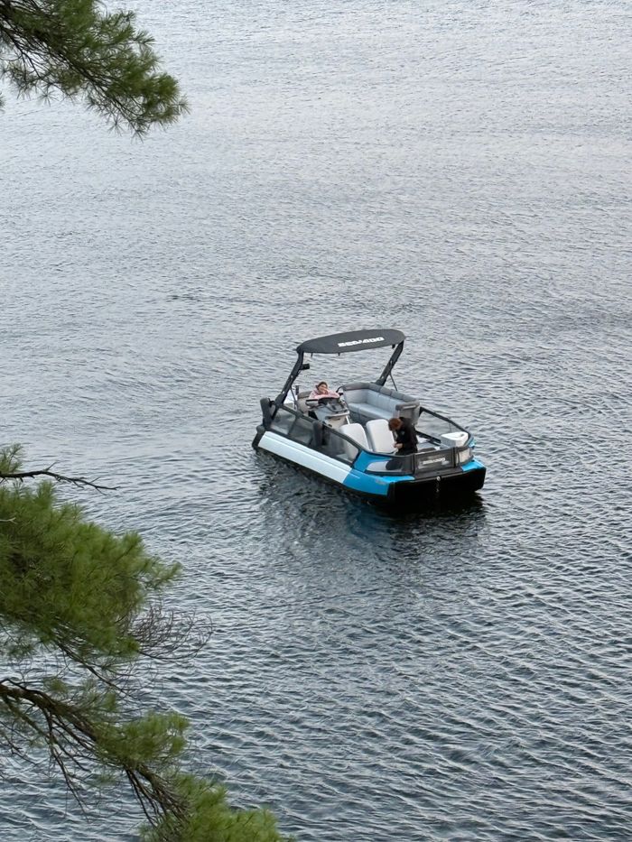 2022 Sea-Doo Switch 21 230 HP Rotax Photo 1 of 7