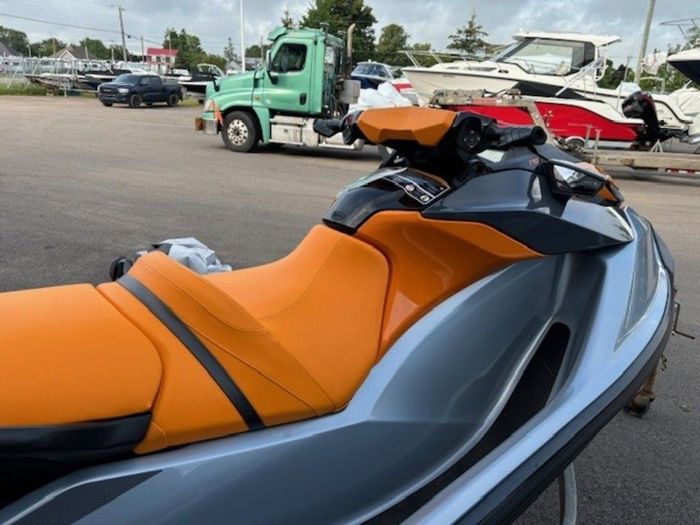 2020 Sea-Doo GTI™ SE 170 IBR Photo 6 of 8