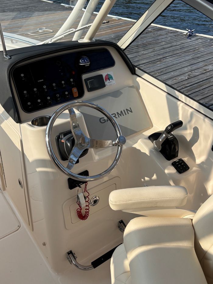 2018 Grady 255 Freedom W/ F350 V8 Photo 4 of 11