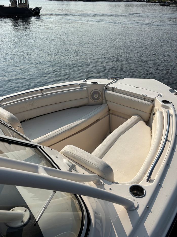 2018 Grady 255 Freedom W/ F350 V8 Photo 11 of 11