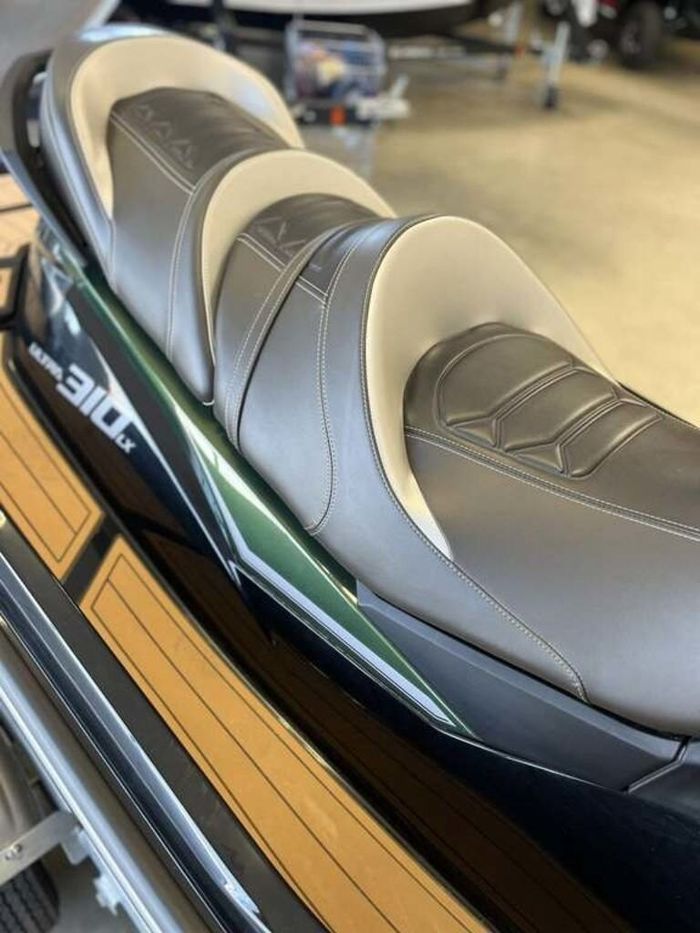 2024 Kawasaki Ultra 310LX | Experience The Exhilaration | $192 B Photo 6 of 10