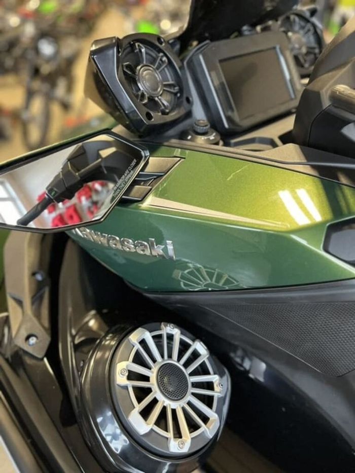 2024 Kawasaki Ultra 310LX | Experience The Exhilaration | $192 B Photo 10 of 10
