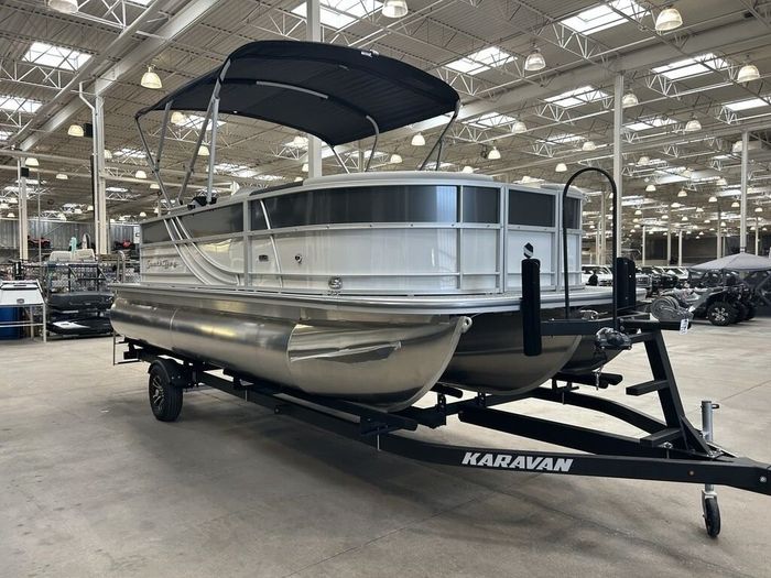 2026 South Bay Pontoons 220 CRLE 275 | $107/week! | Bold Looks, E Photo 9 of 21