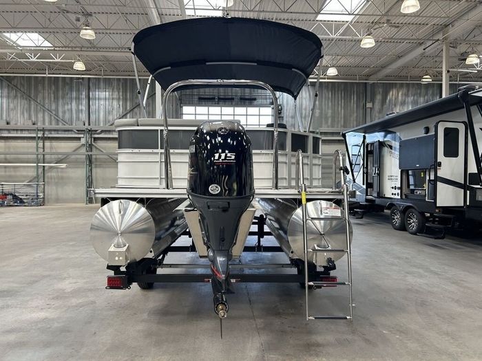 2026 South Bay Pontoons 220 CRLE 275 | $107/week! | Bold Looks, E Photo 6 of 21