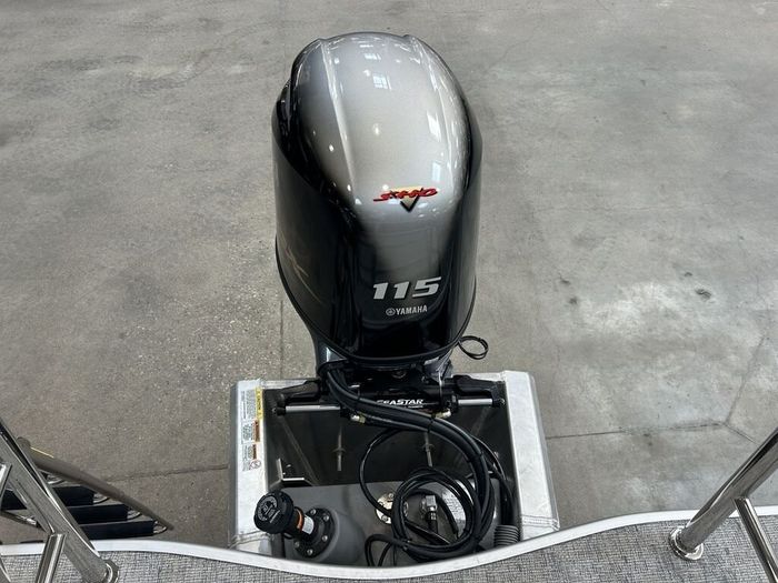 2026 South Bay Pontoons 220 CRLE 275 | $107/week! | Bold Looks, E Photo 18 of 21