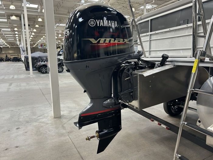 2026 South Bay Pontoons 220 CRLE 275 | $107/week! | Bold Looks, E Photo 19 of 21