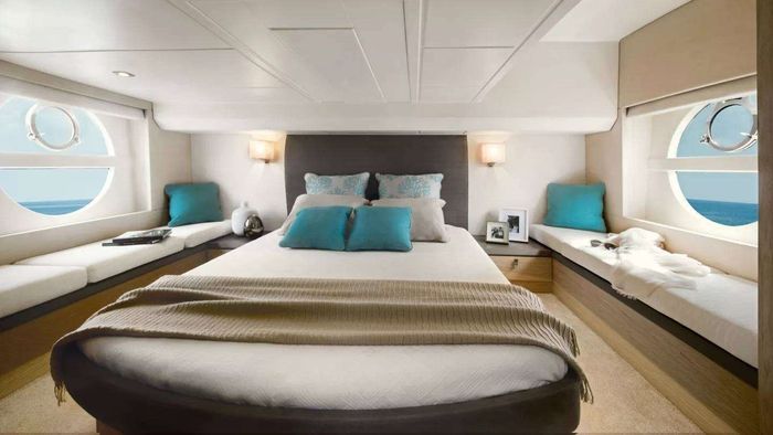 2015 Beneteau Monte Carlo MC5 Photo 12 of 16