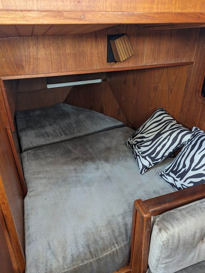 1983 Corbin 39' Corbin Photo 20 of 31