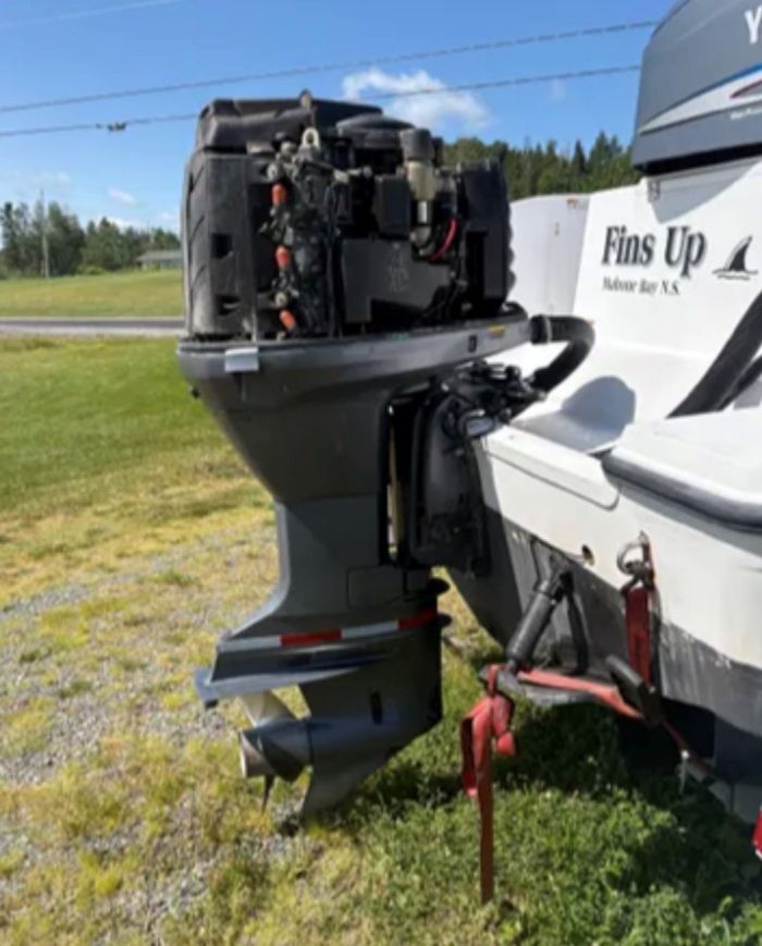 2003 Seaswirl Striper 2601 Photo 12 sur 13