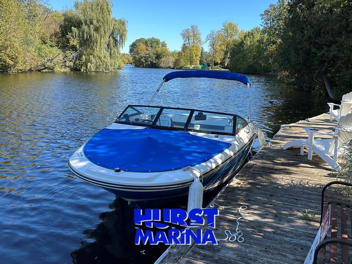 2016 Sea Ray 19SPX Photo 7 sur 7