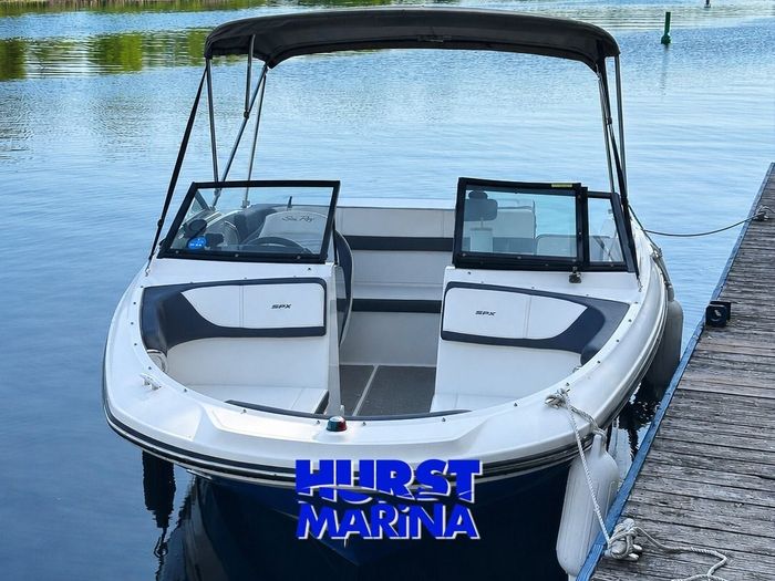 2016 Sea Ray 19SPX Photo 6 sur 7