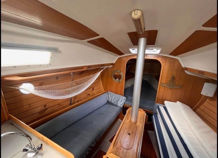 1990 Beneteau First 285 Photo 3 of 10