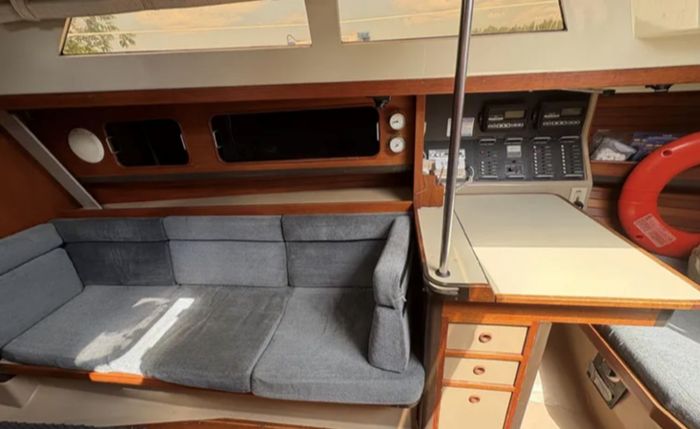 1986 C&C 35 MK 3 Photo 10 of 15
