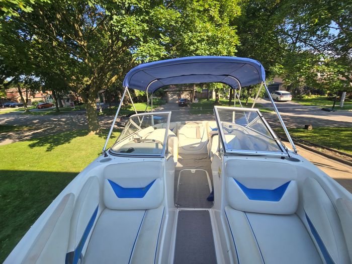 2007 Bayliner 185 BR Photo 16 sur 23